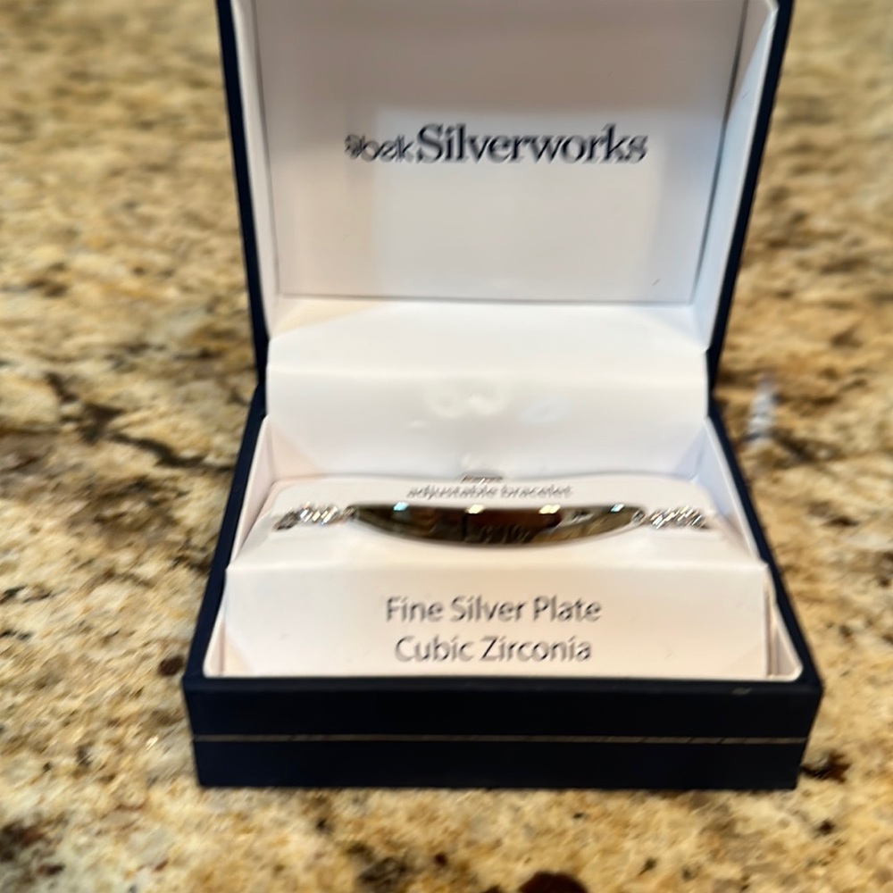 NWT Silver Bracelet